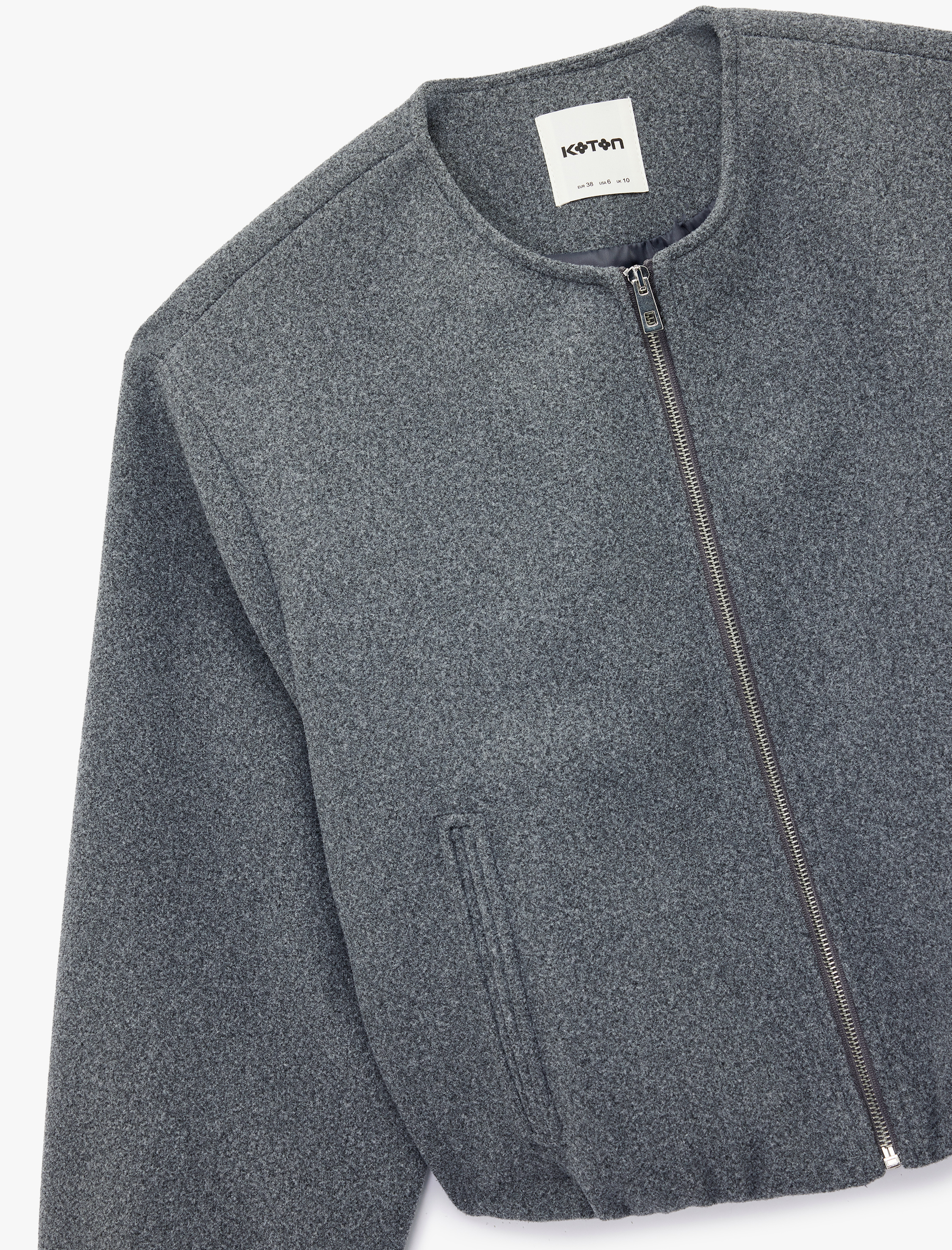   Uzun Kollu Cepli Yuvarlak Yaka Fermuarlı Crop Bomber Kaşe Ceket