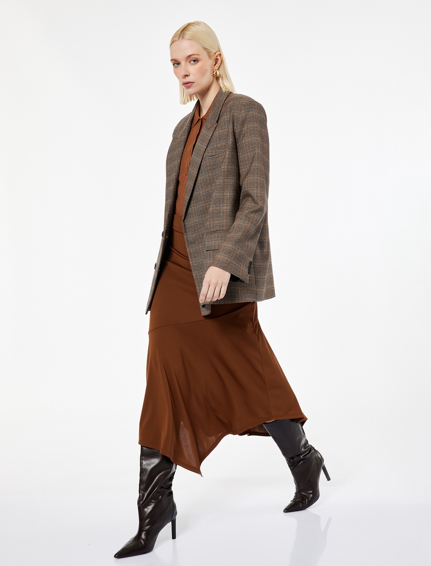   Standart Bel Slim Fit Asimetrik Kesim Midi Etek