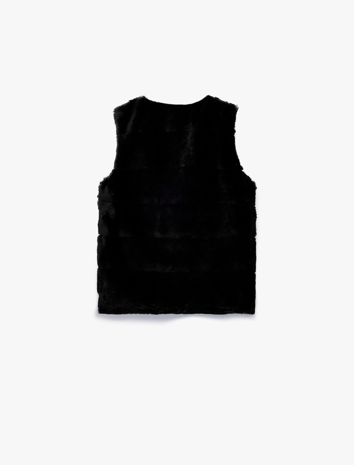 Kız Çocuk Peluş Detaylı Kolsuz Bisiklet Yaka Peluş Yelek