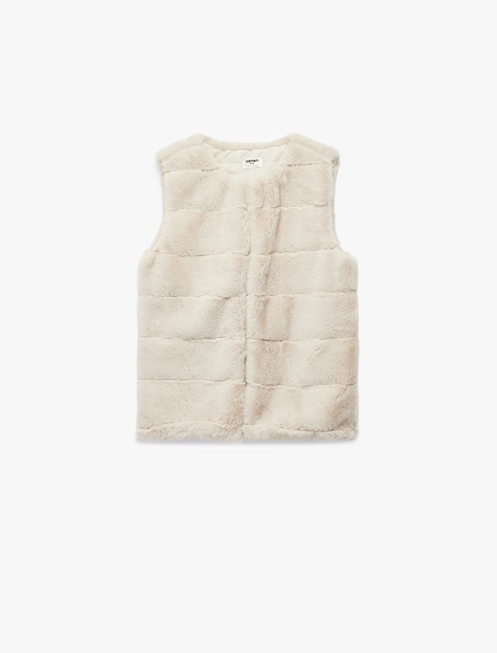 Kız Çocuk Peluş Detaylı Kolsuz Bisiklet Yaka Peluş Yelek