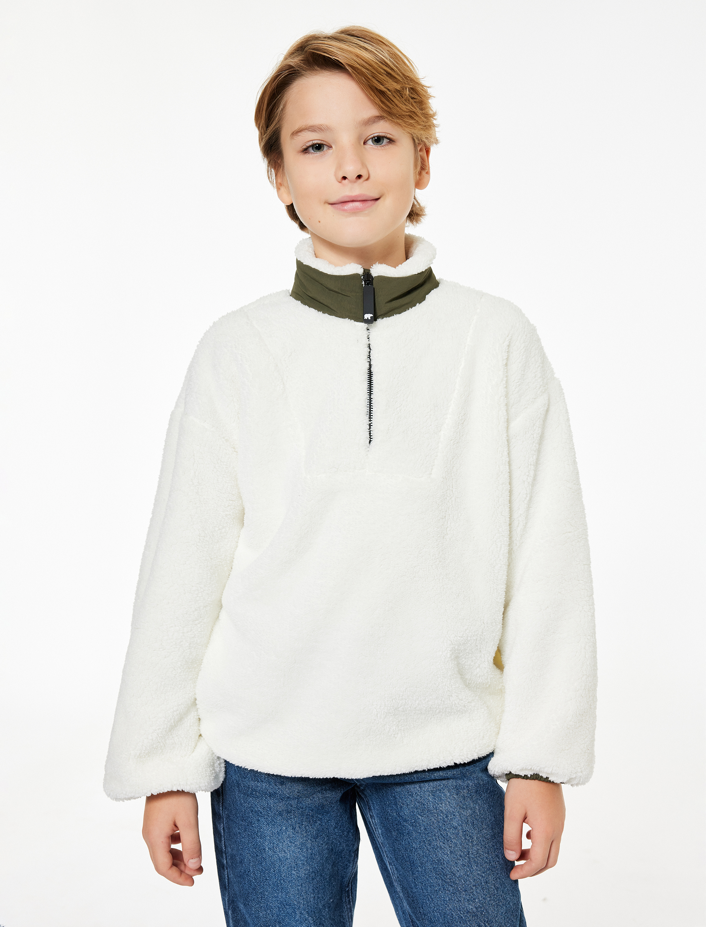  Erkek Çocuk Dik Yaka Uzun Kollu Yarım Fermuarlı Peluş Sweatshirt