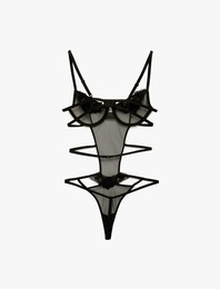 Rahat Kalıp V Yaka Askılı Çiçek Detaylı Dantelli Bodysuit