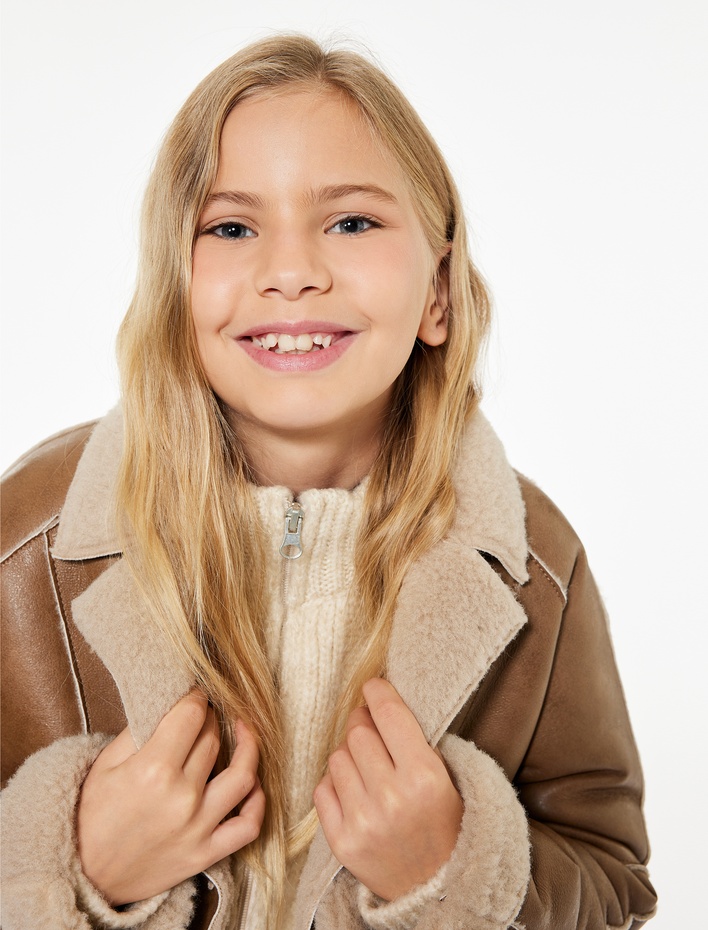 Kız Çocuk Suni Kürklü Peluş Yaka Kruvaze Uzun Suni Deri Kaban