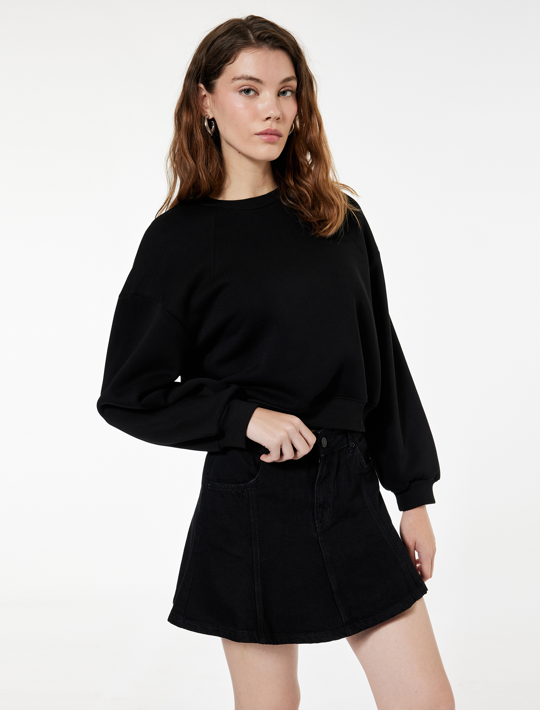   Regular Fit Üç İplik Uzun Kollu Bisiklet Yaka Basic Sweatshirt