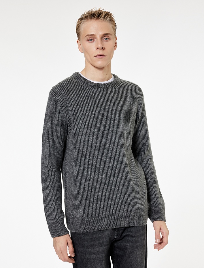  Uzun Kollu Bisiklet Yaka Triko Kazak