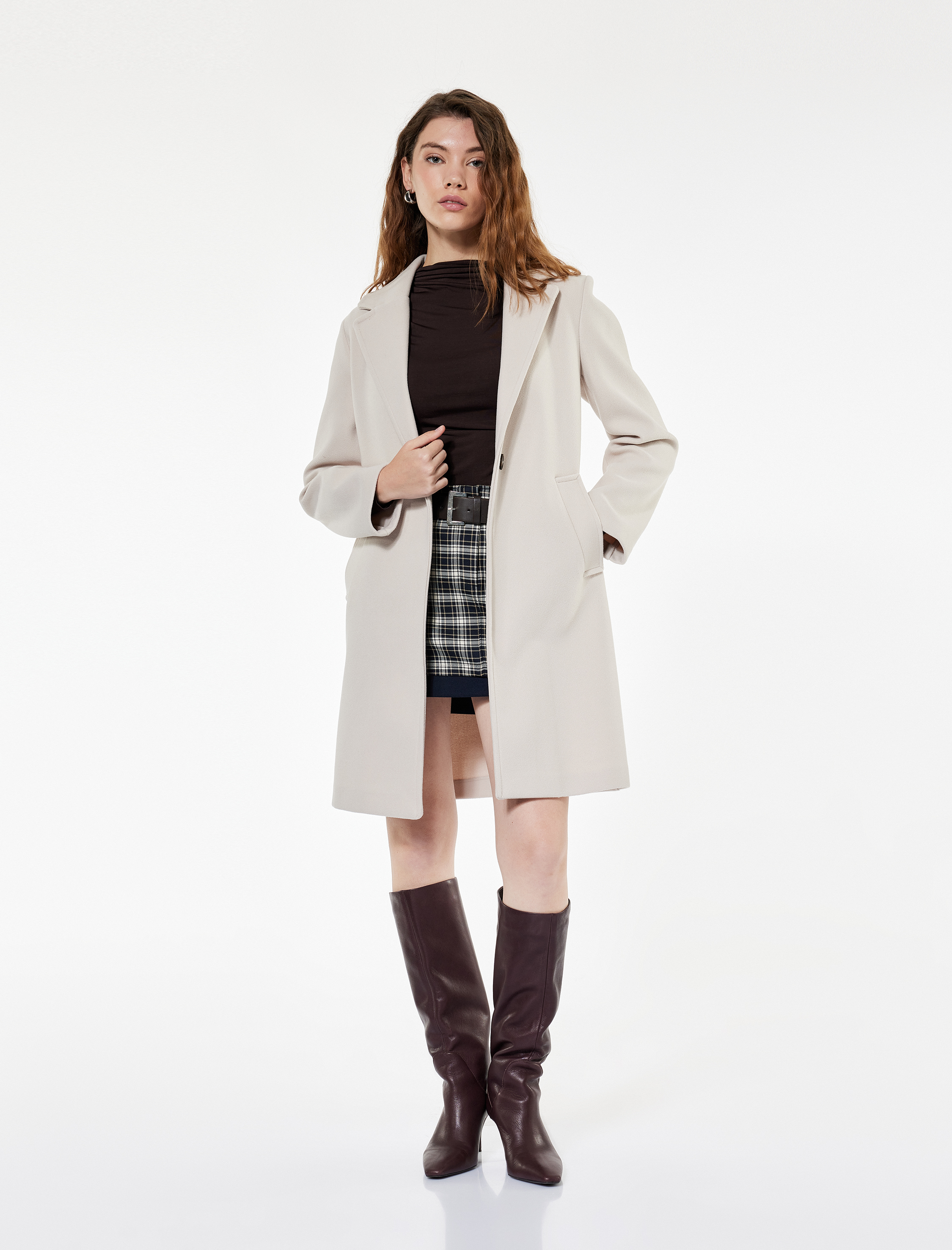 Uzun Kollu Düğmeli Cepli Kruvaze Uzun Kaşe Kaban