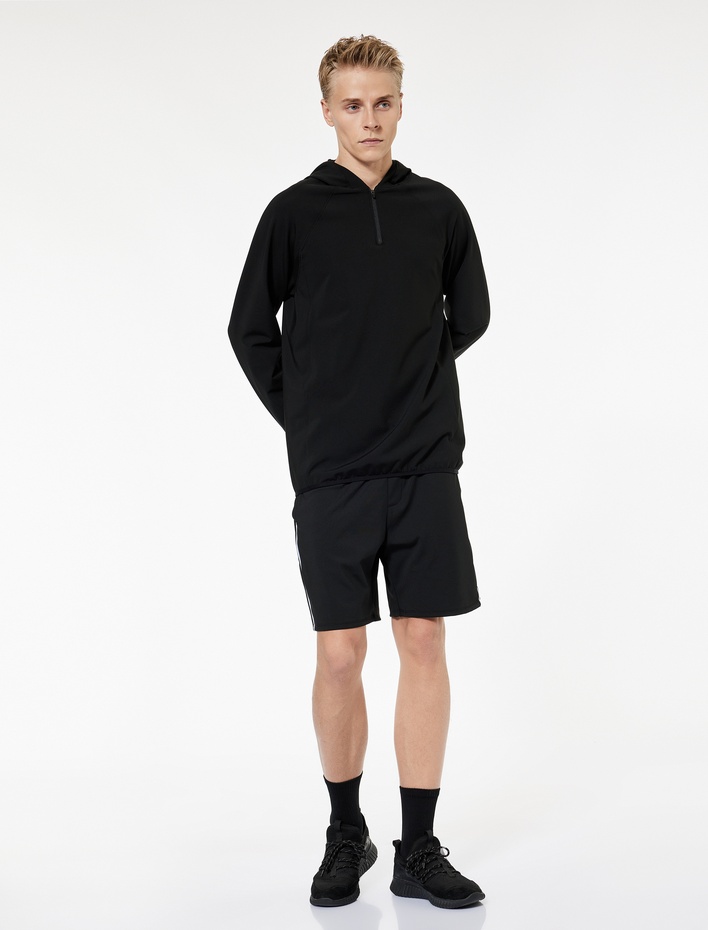  Cep Detaylı Biyeli Beli Bağcıklı Spor Şort