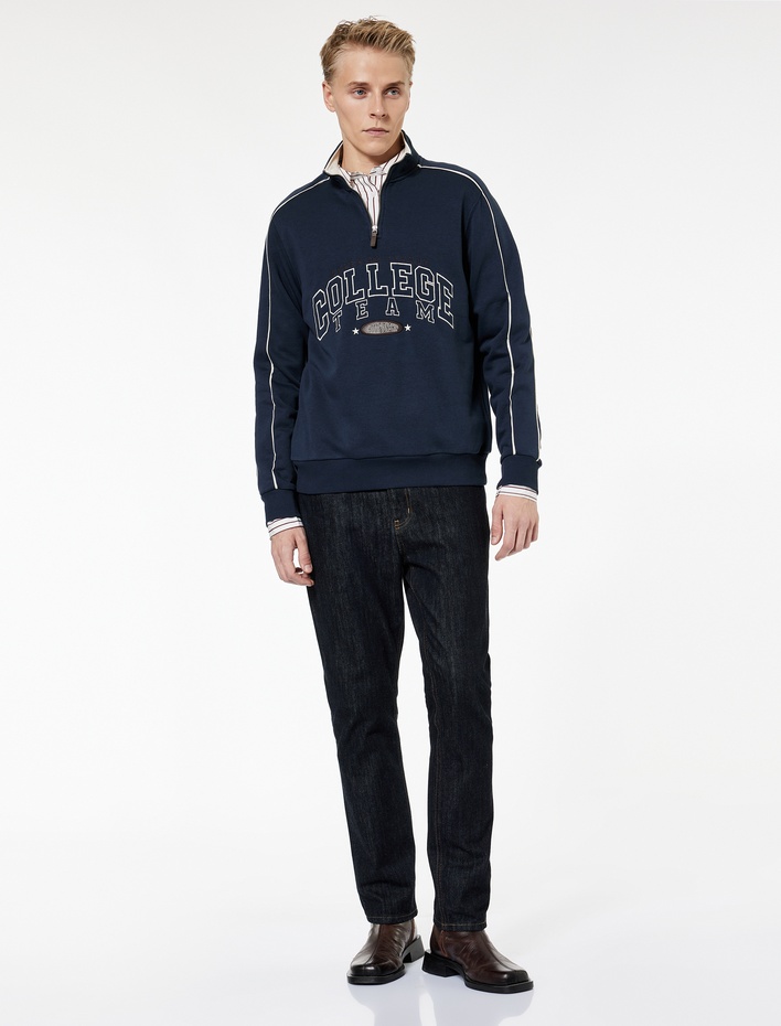  Uzun Kollu Kolej Nakışlı Renk Kontrastlı Şardonlu Yarım Fermuarlı Sweatshirt