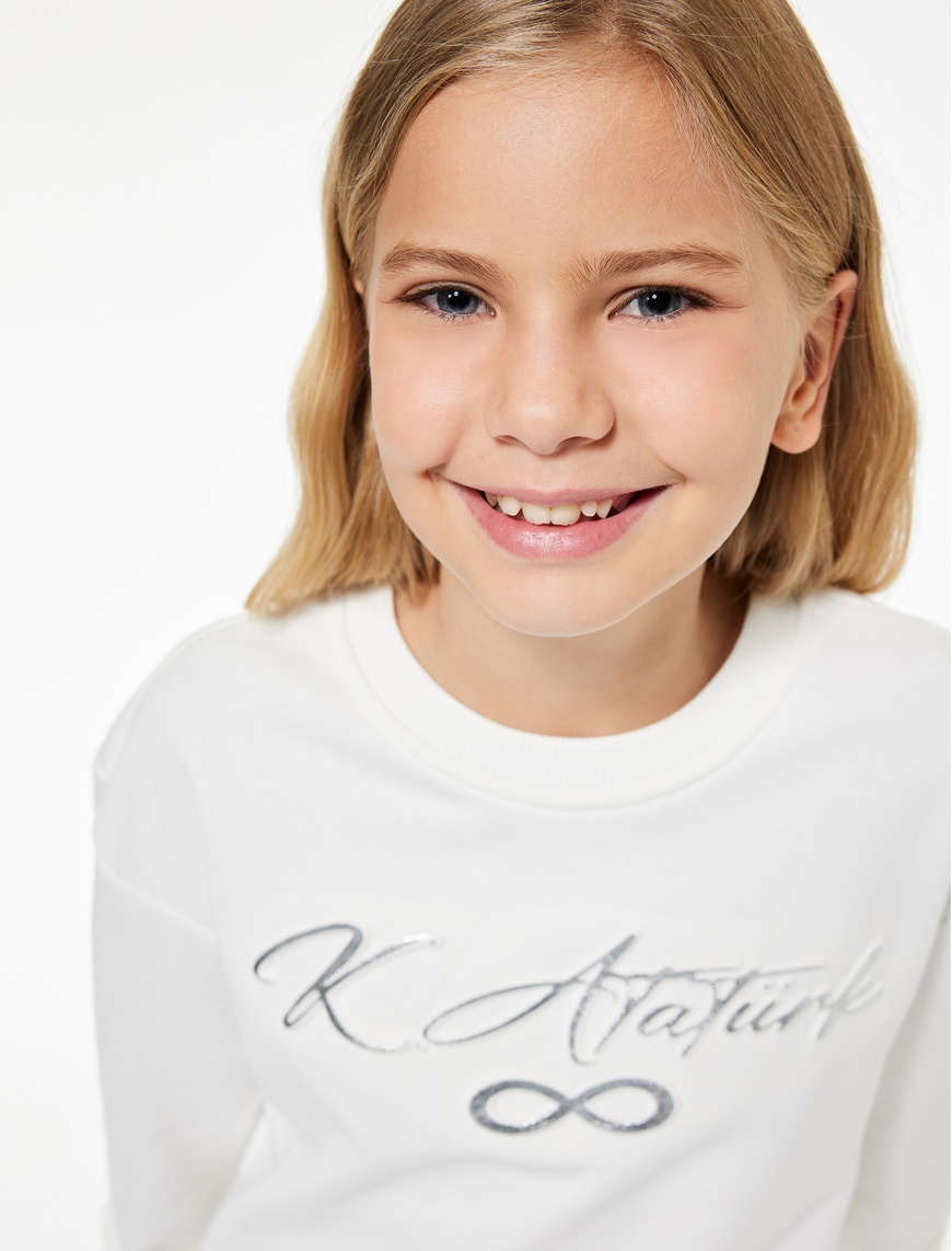  Kız Çocuk Atatürk Baskılı Uzun Kollu Bisiklet Yaka Şardonlu Sweatshirt