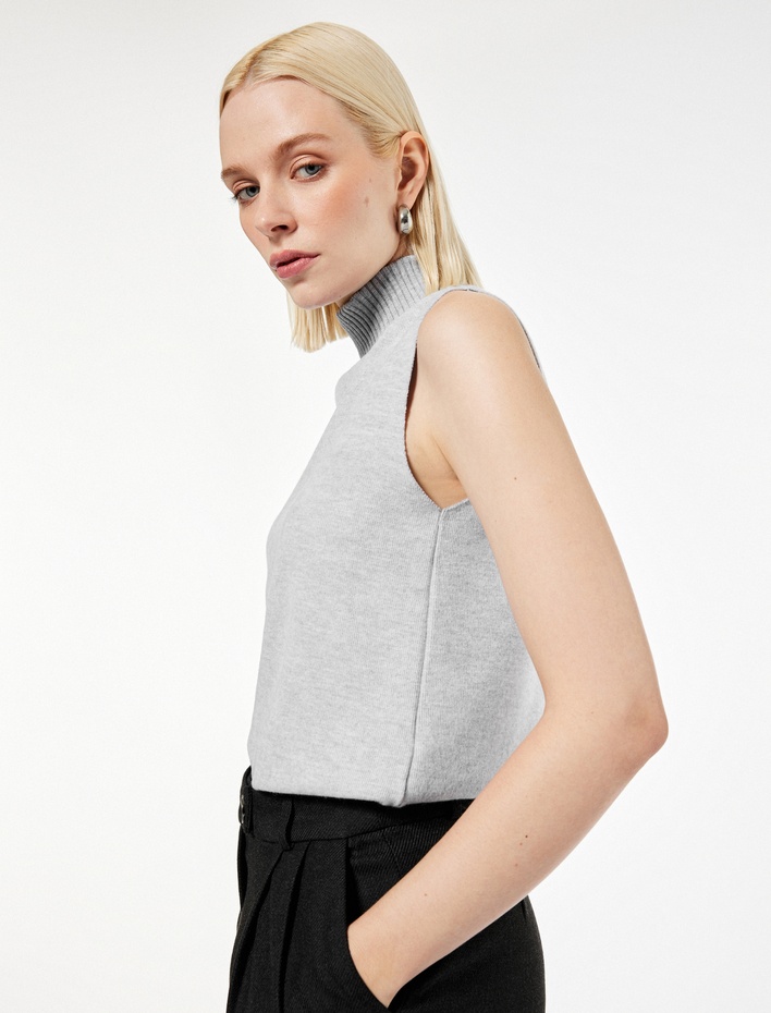  Balıkçı Yaka Kolsuz Body