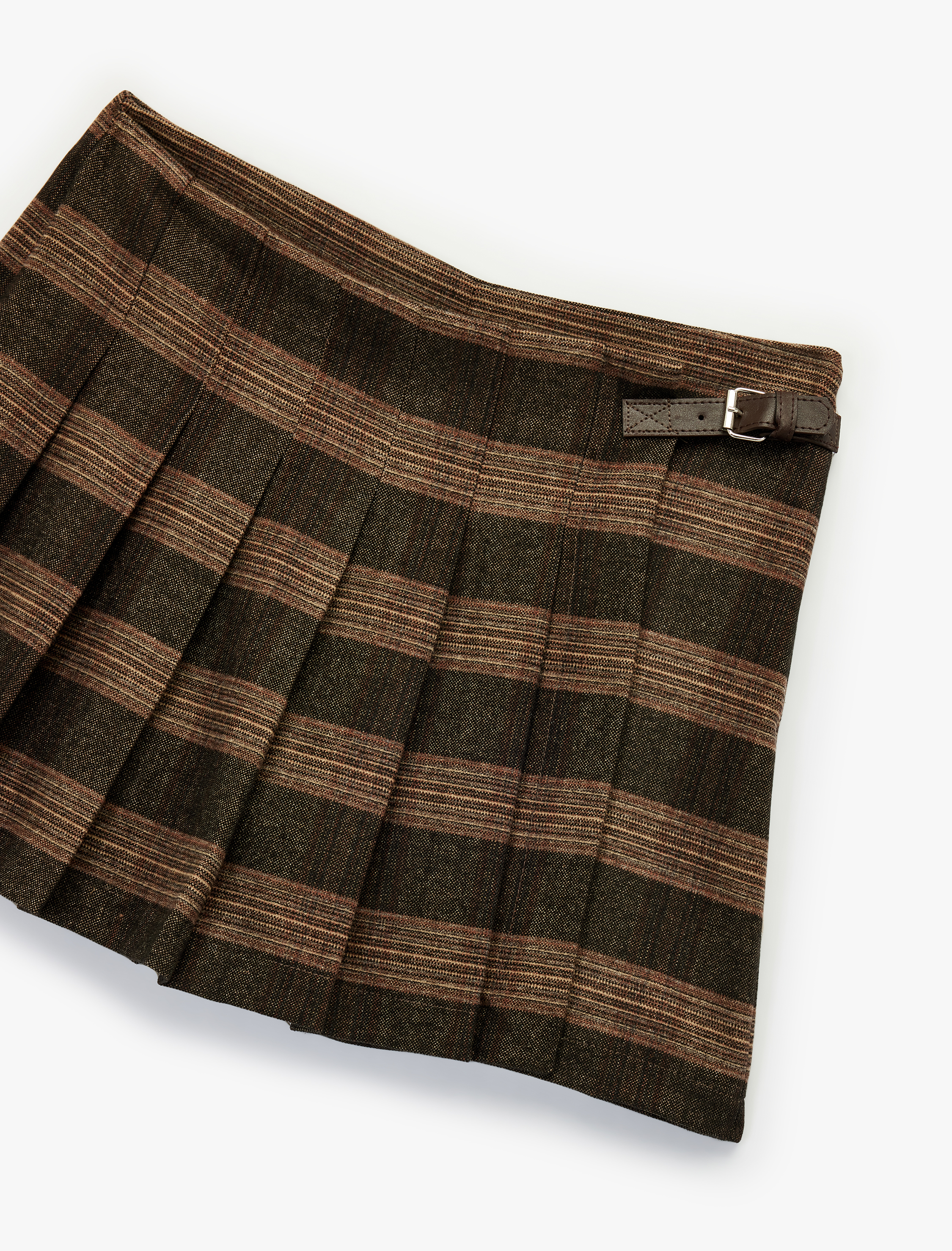   Koton X Sima Tarkan - Kemer Detaylı Pileli Mini Ekose Şort Etek