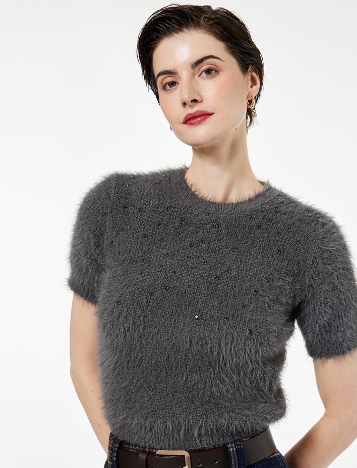  Kısa Kollu Bisiklet Yaka Taşlı Peluş Triko Kazak