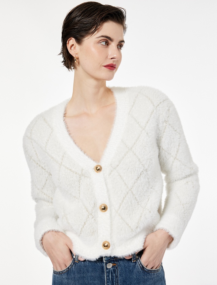  Düğmeli V Yaka Uzun Kollu Parıltılı Baklava Desenli Triko Peluş Hırka