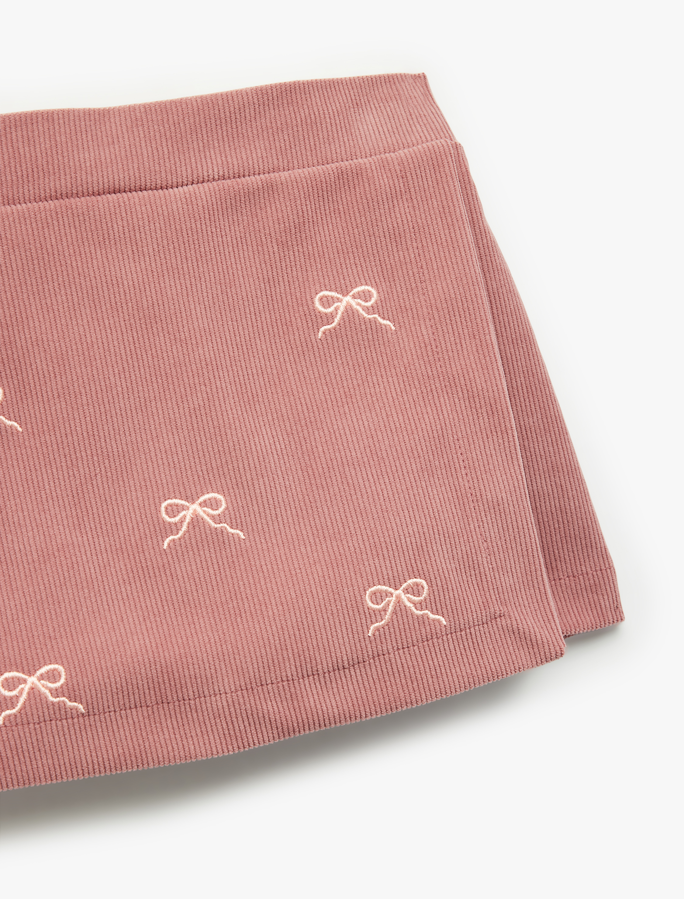 Kız Bebek Fiyonk Nakış Detaylı Mini Şort Etek