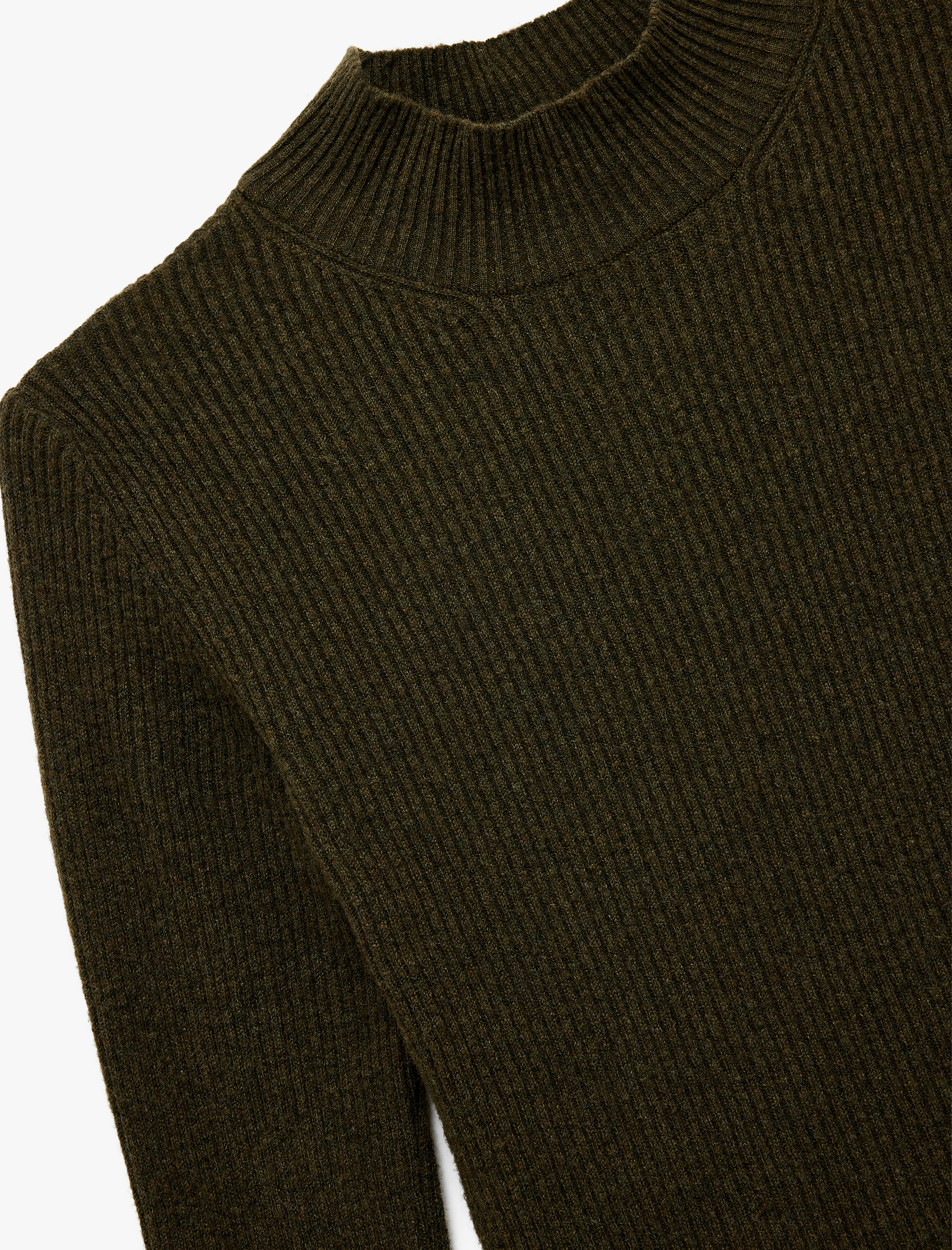   Hafif Dik Yaka Uzun Kollu Triko Kazak