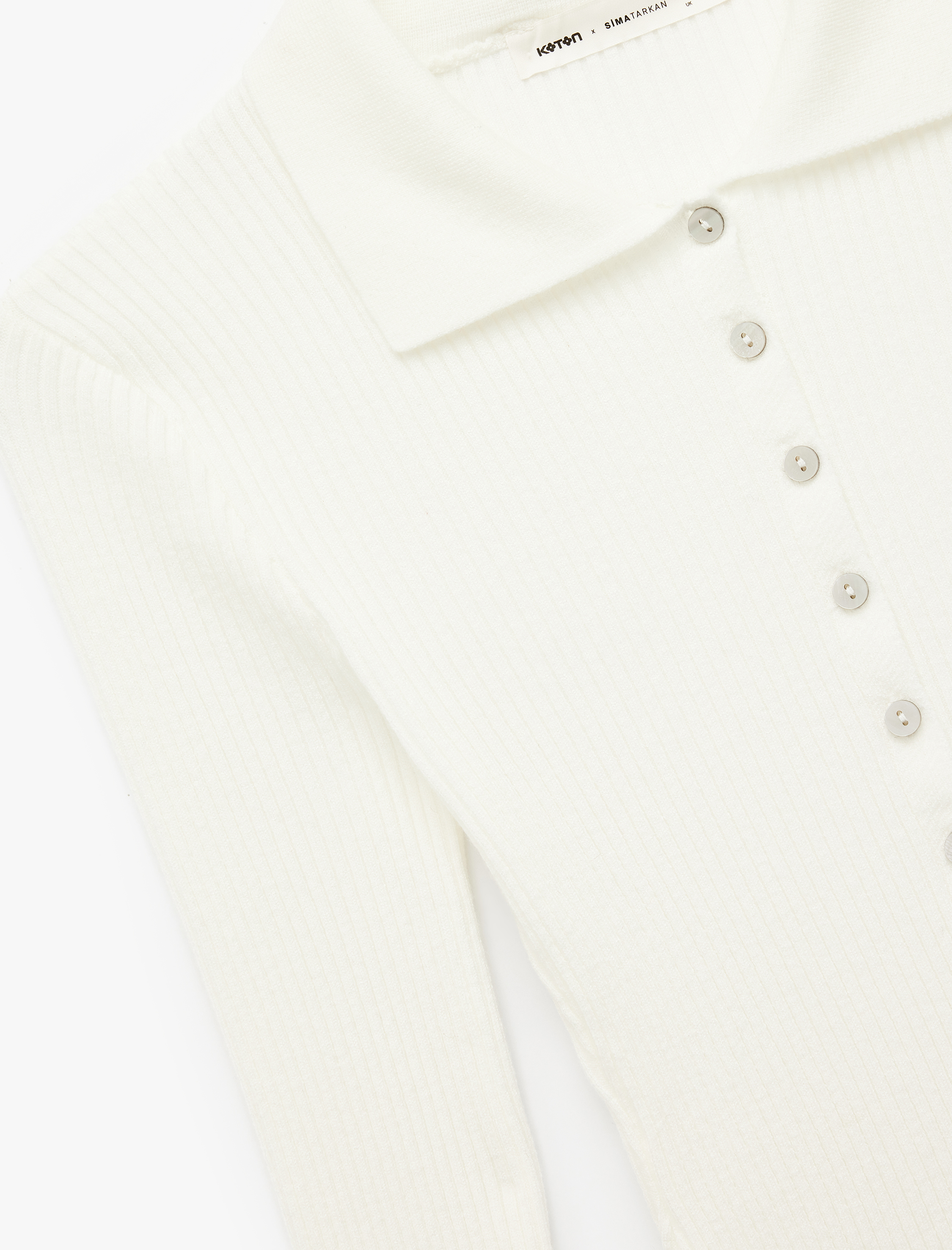   Koton X Sima Tarkan - Uzun Kollu Düğmeli Polo Yaka Triko Hırka