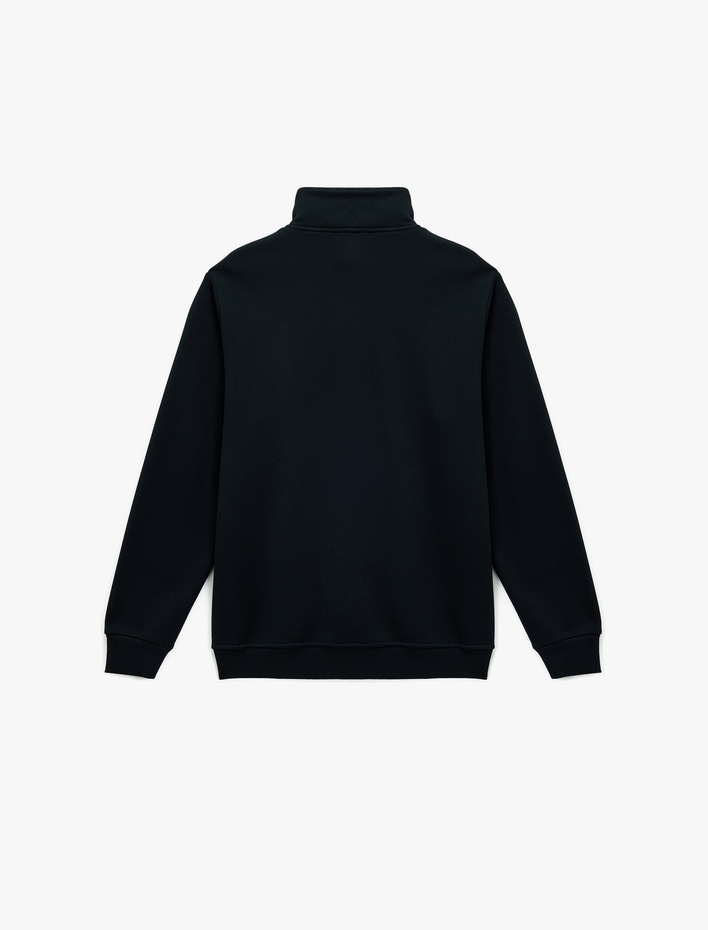  Uzun Kollu Şardonlu Baskılı Yarım Fermuarlı Sweatshirt