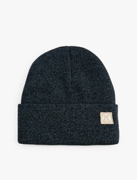 Etiket Detaylı Katlı Bere