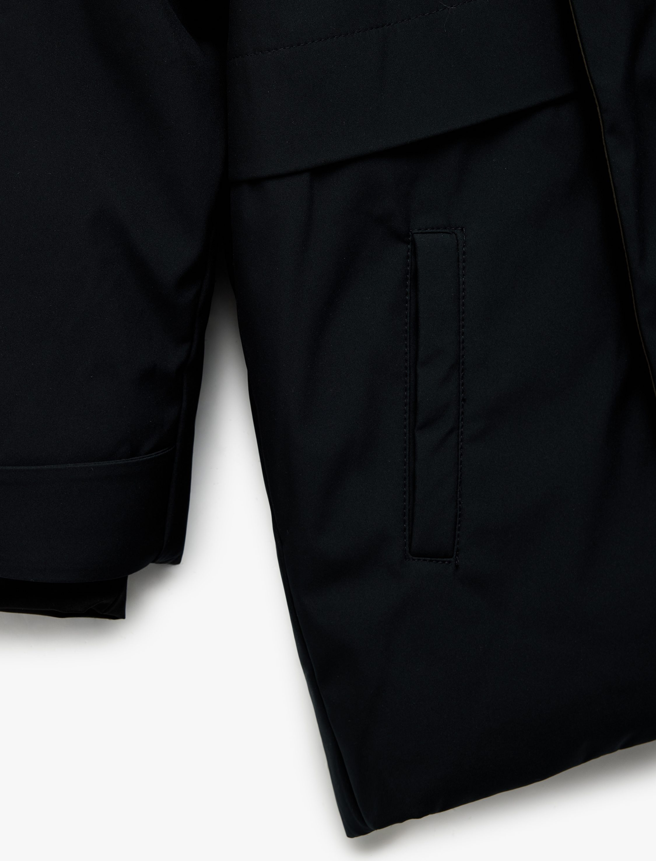  Erkek Çocuk Uzun Kollu Çıtçıt Detaylı Cepli Slim Fit Kapşonlu Mont