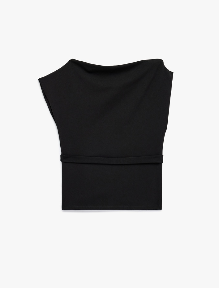  Slim Fit Kemer Detaylı Degaje Yaka Kolsuz Bluz