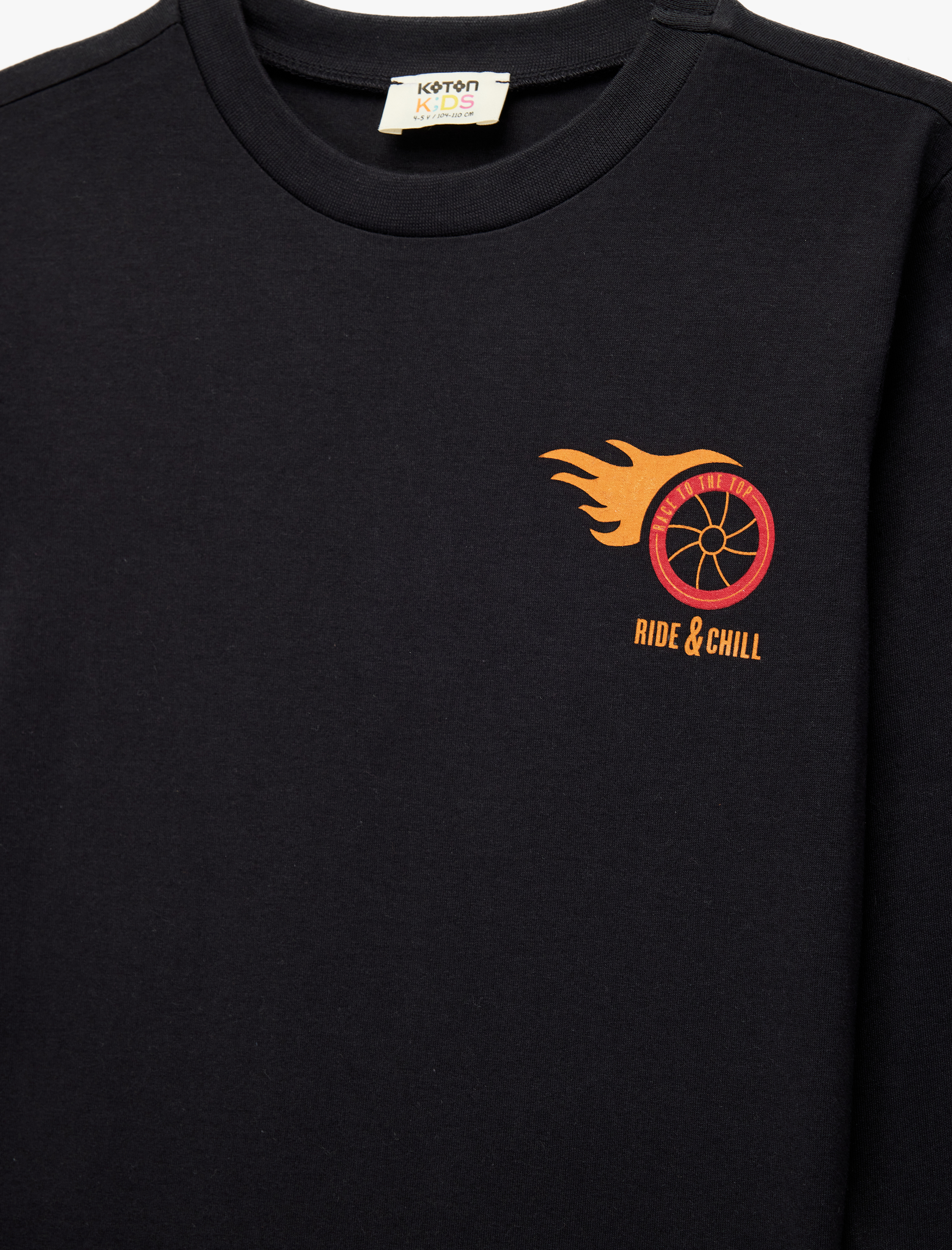  Erkek Çocuk Pamuklu Uzun Kollu Bisiklet Yaka Baskılı Tişört