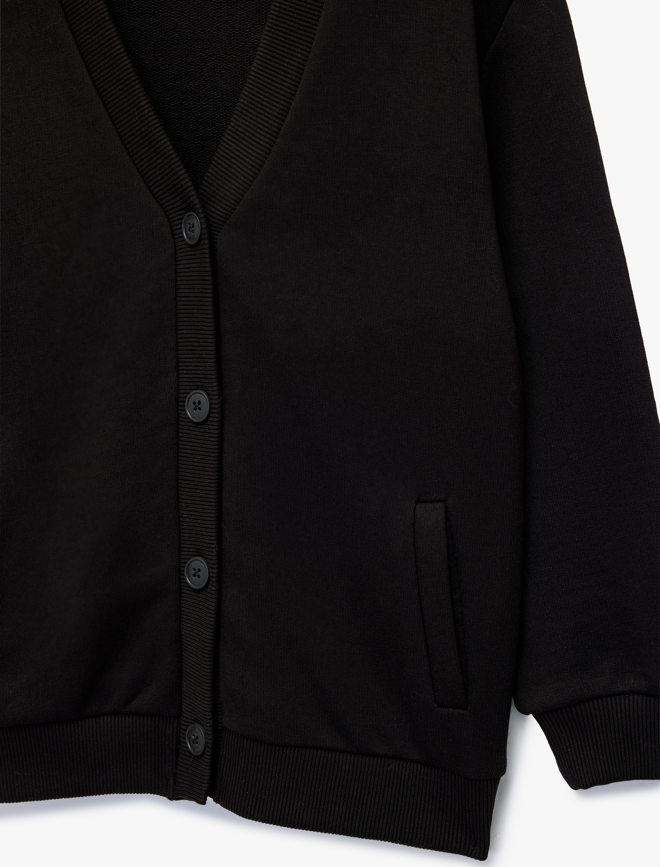  Erkek Çocuk Uzun Kollu V Yaka Düğmeli Basic Okul Hırkası