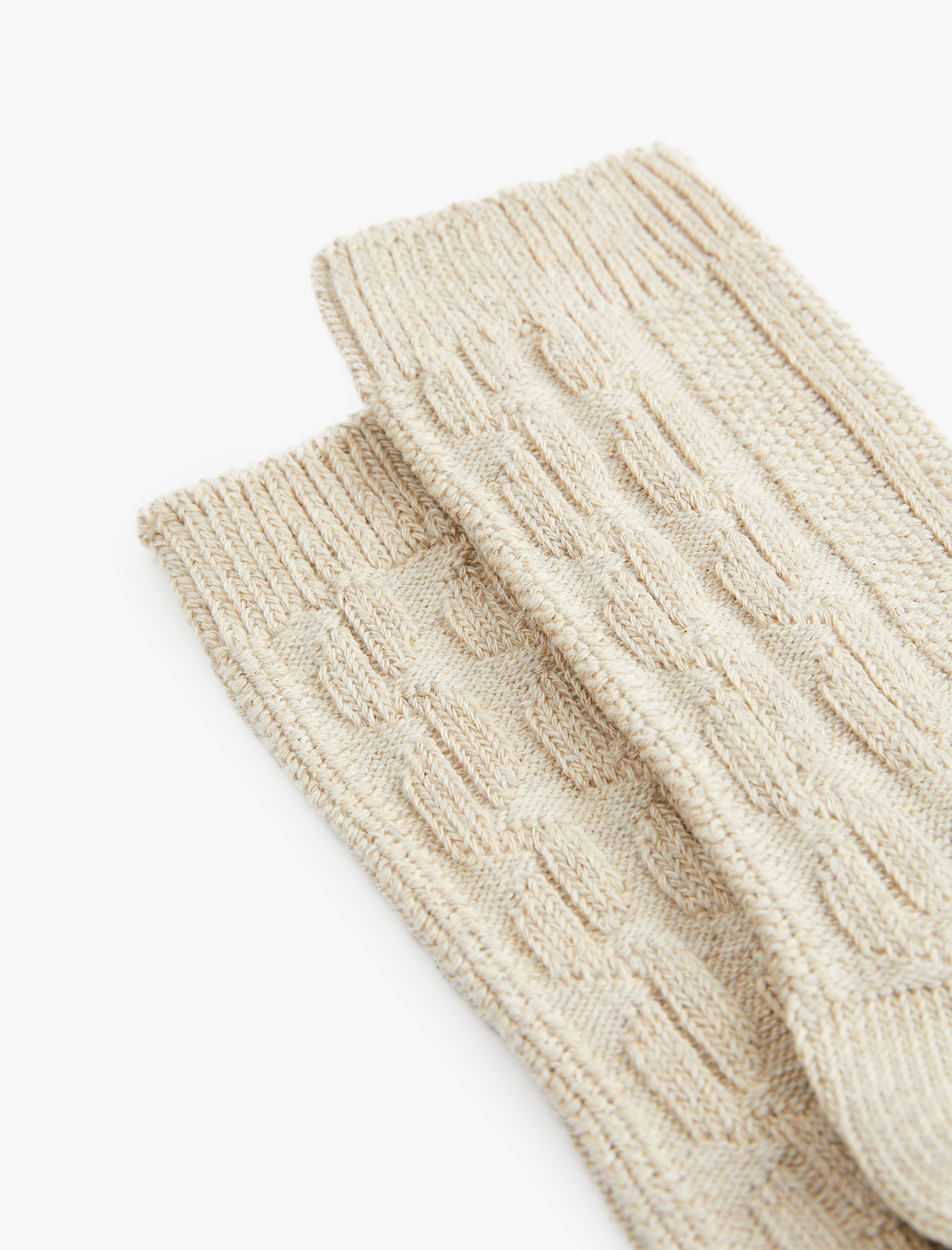  Kadın Dokulu Soket Çorap