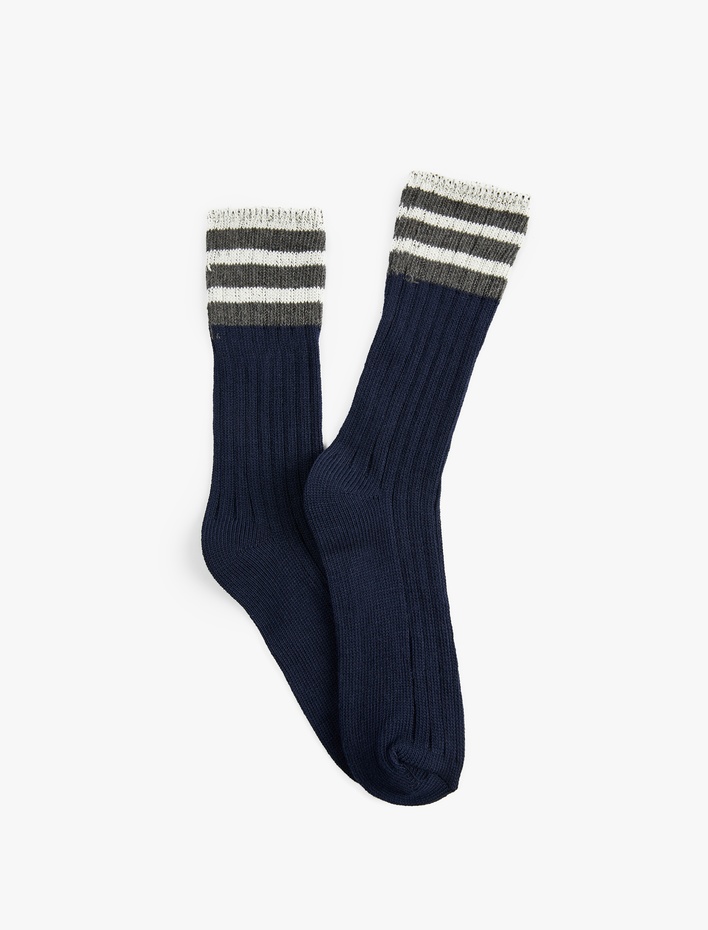 Kadın Pamuklu Çizgili Soket Çorap