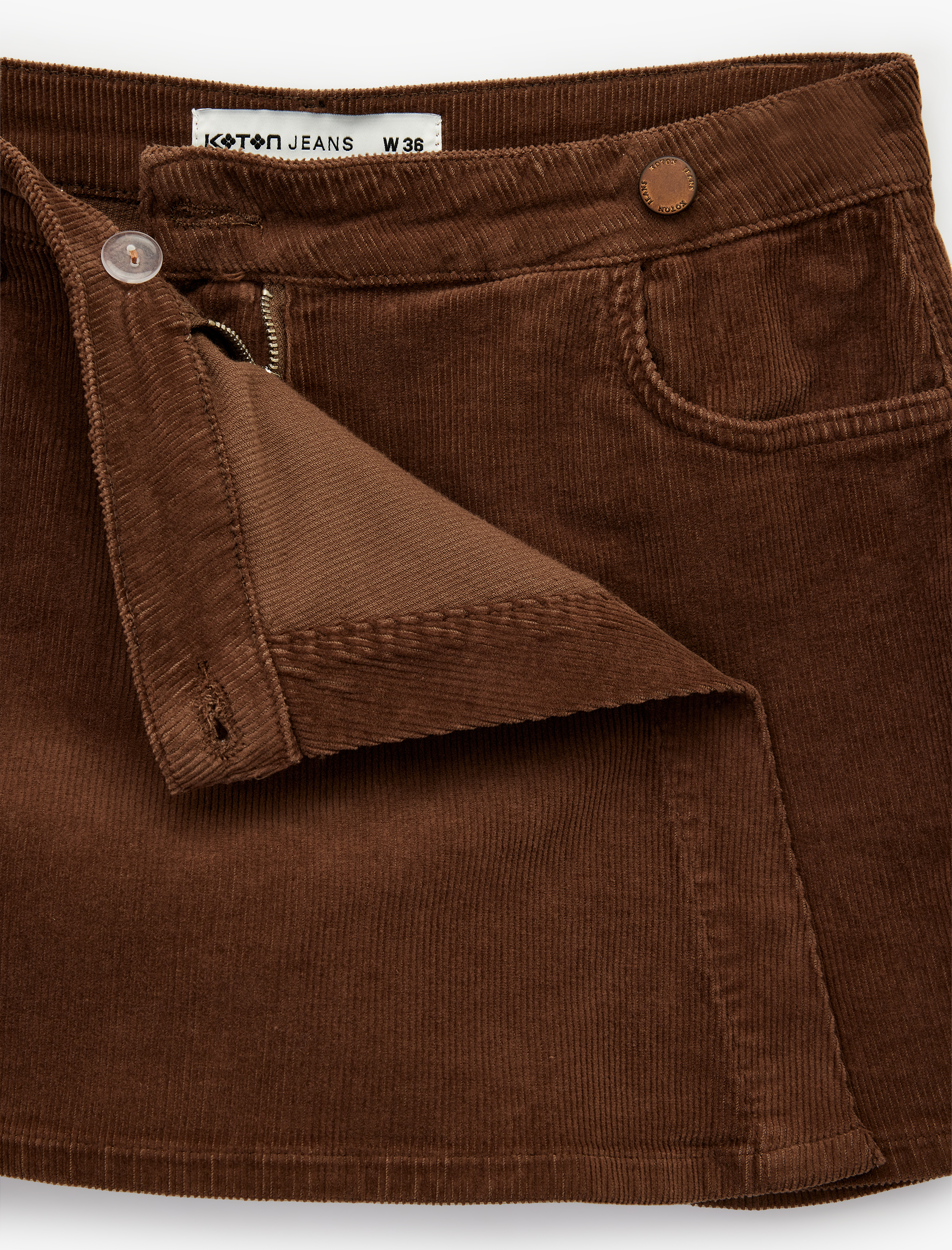   Cep Detaylı Düğmeli Kadife Mini Şort Etek