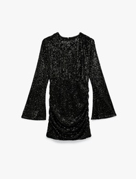 Drape Detaylı Uzun Kollu Bisiklet Yaka Pullu Payetli Mini Abiye Elbise