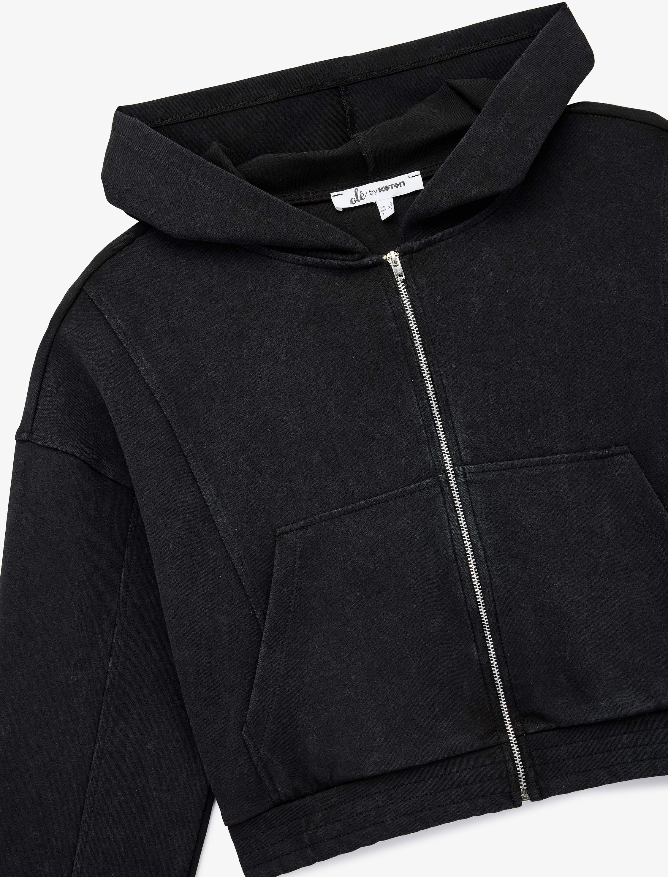   Rahat Kalıp Kanguru Cepli Fermuarlı Yıkamalı Kapüşonlu Crop Sweatshirt