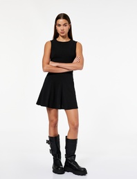 Slim Fit Kolsuz Bisiklet Yaka Mini Elbise