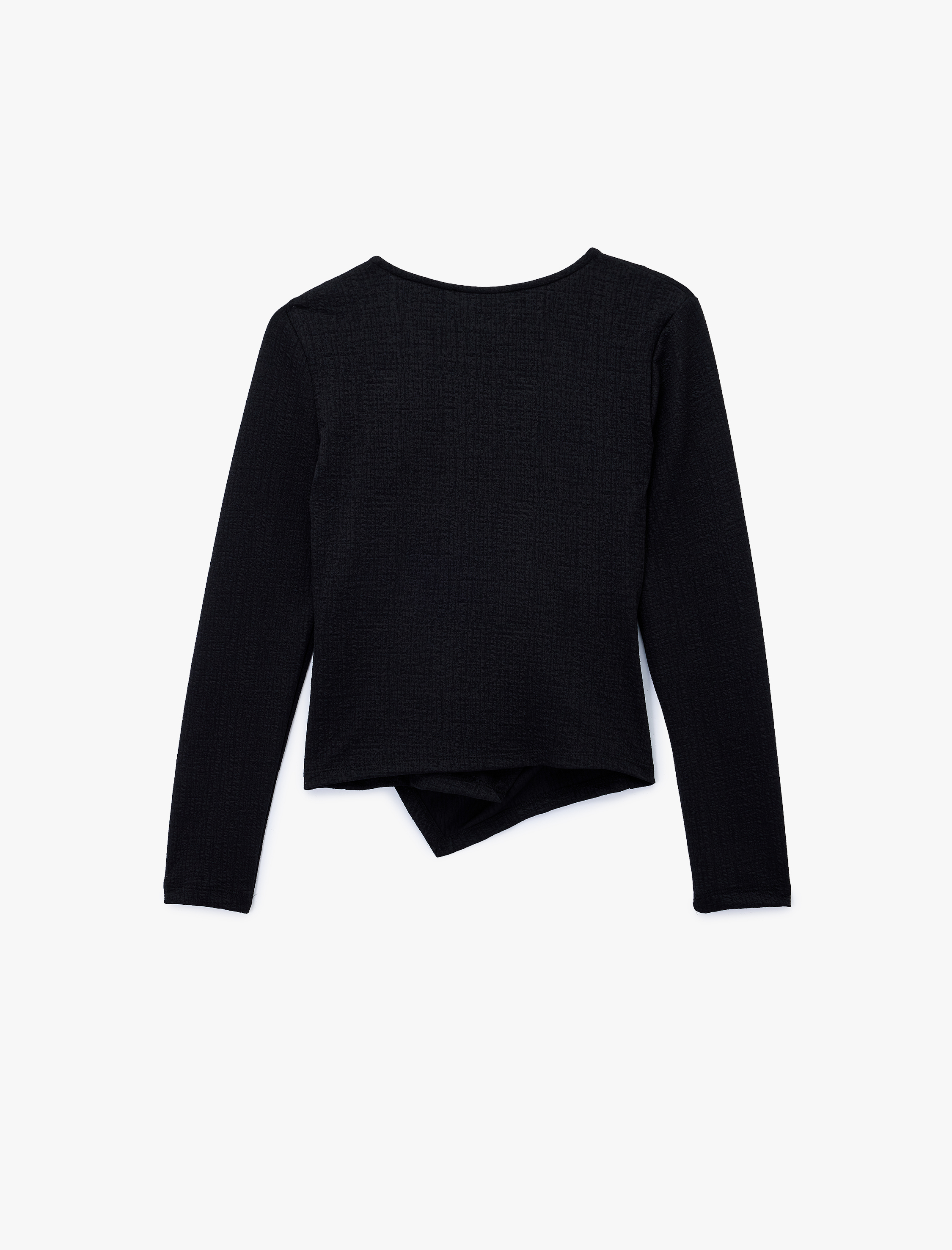 Metal Aksesuarlı Uzun Kollu Slim Fit Bürümcük Kruvaze Yaka Bluz