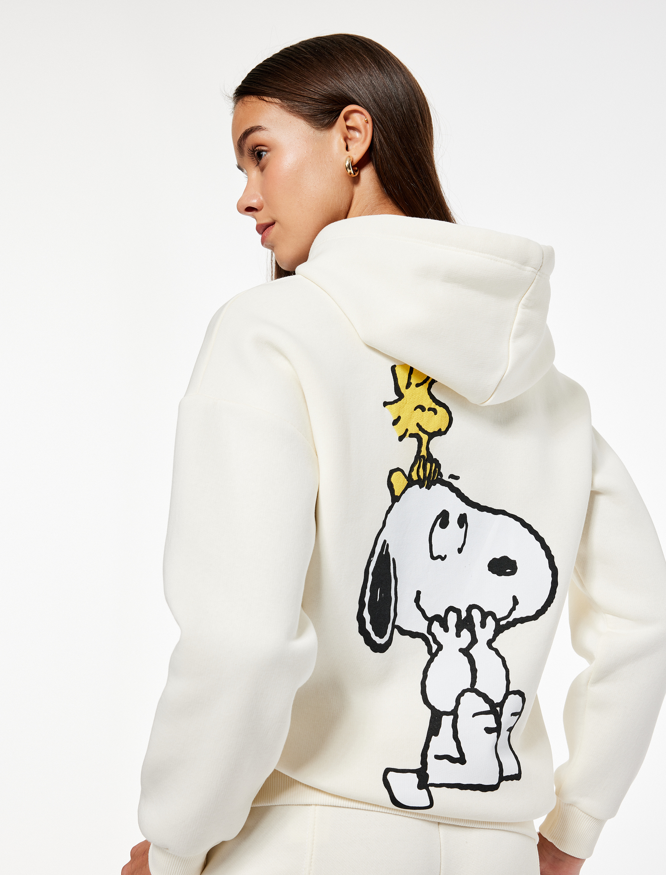   Snoopy Lisanslı Kapüşonlu Uzun Kollu Arkası Baskılı Oversize Sweatshirt