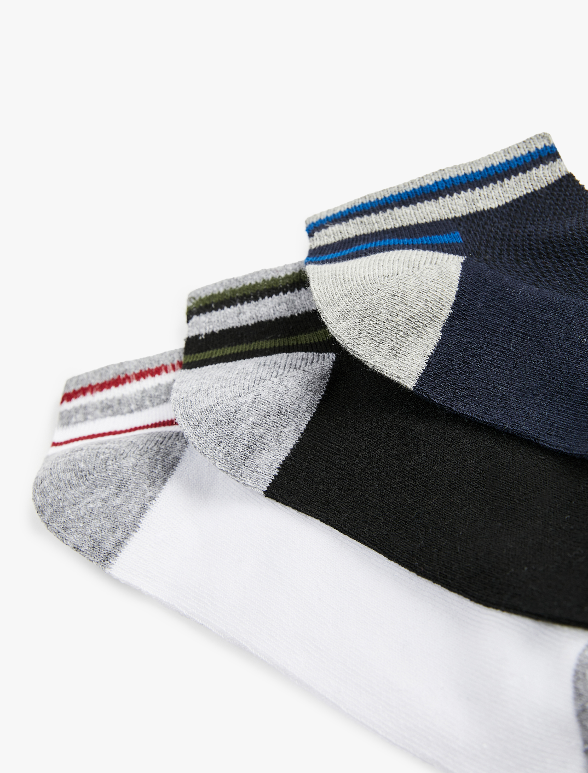  Erkek Desenli 3'lü Patik Çorap Seti