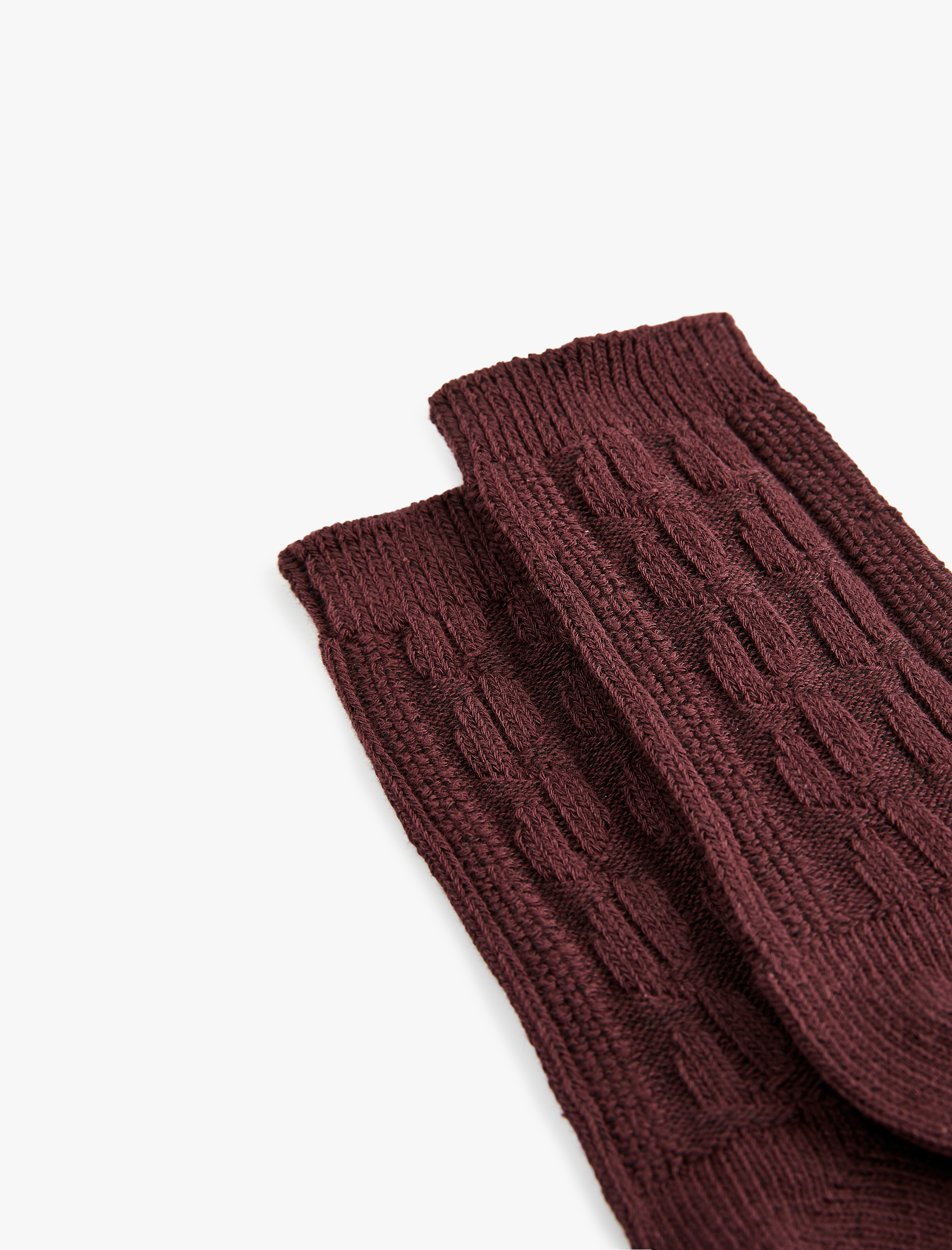  Kadın Dokulu Soket Çorap