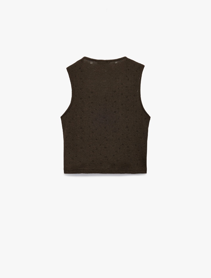  Düğmeli V Yaka Ajurlu Triko Yelek