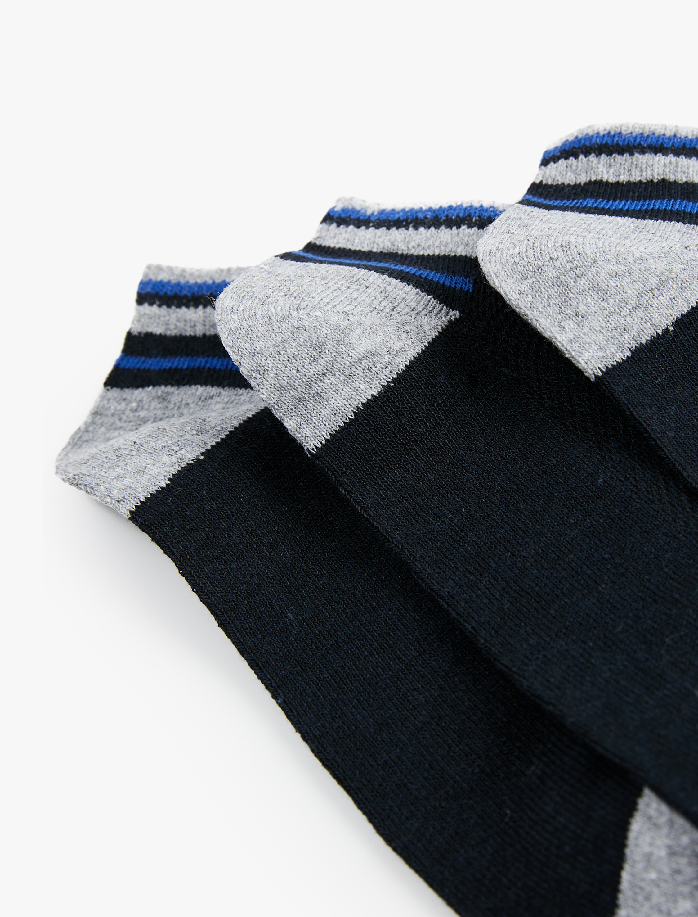  Erkek Desenli 3'lü Patik Çorap Seti