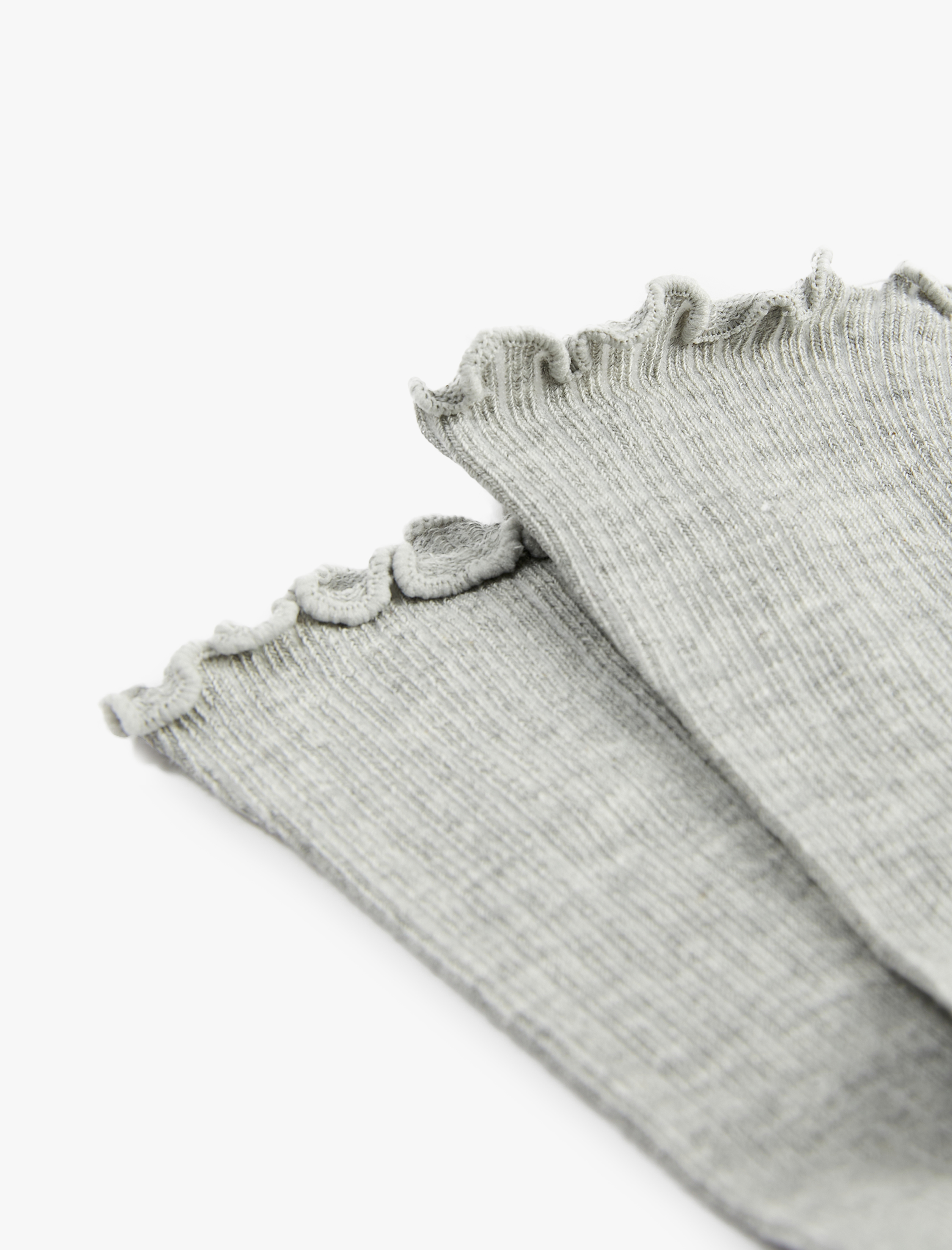  Kadın Fırfırlı Çorap