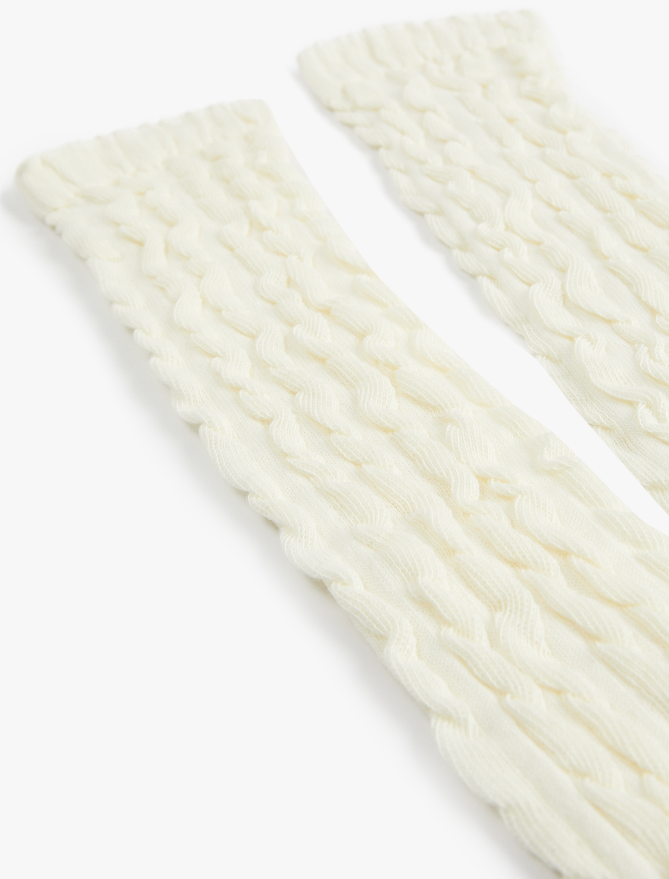  Kadın Dokulu Soket Çorap