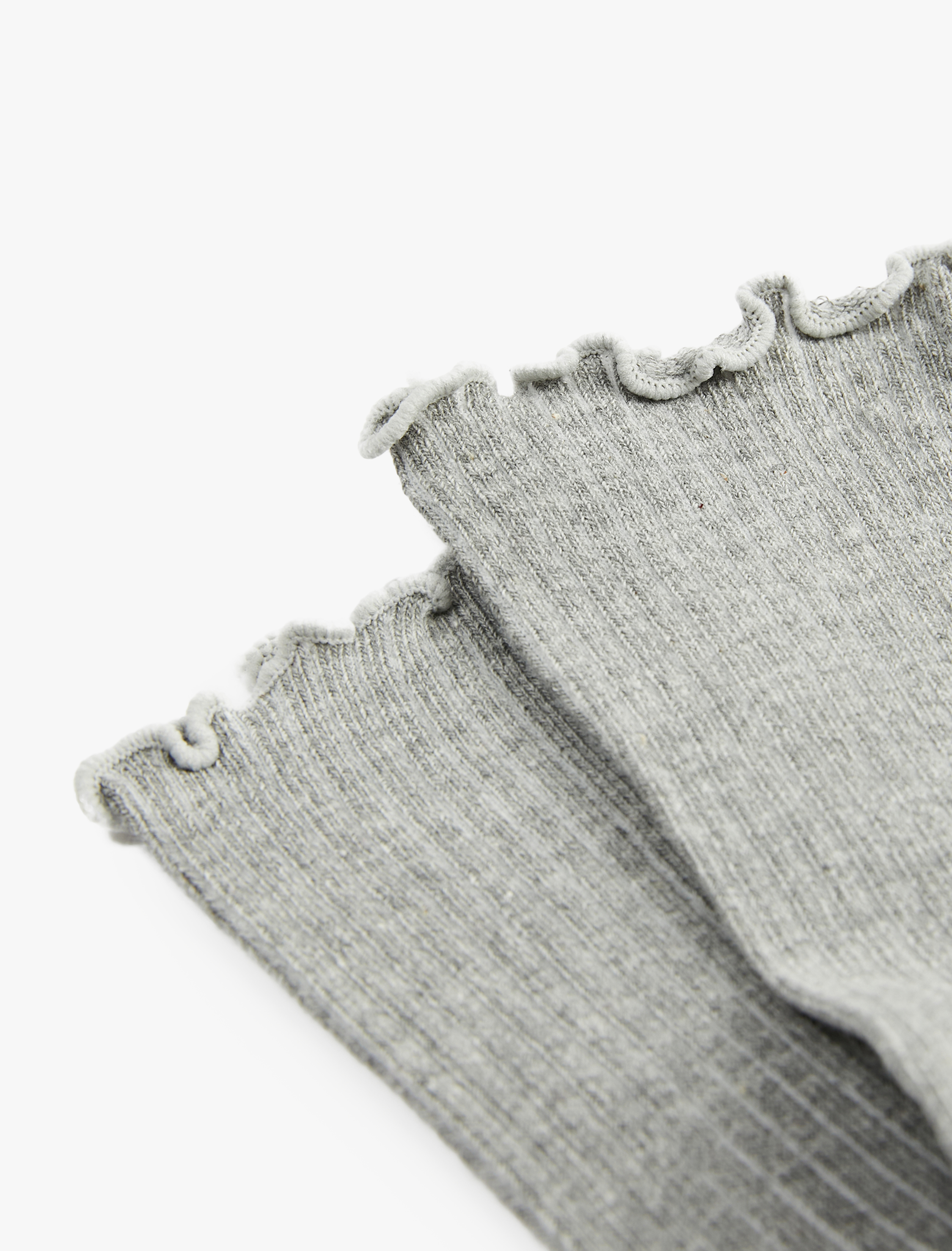  Kadın Fırfırlı Çorap