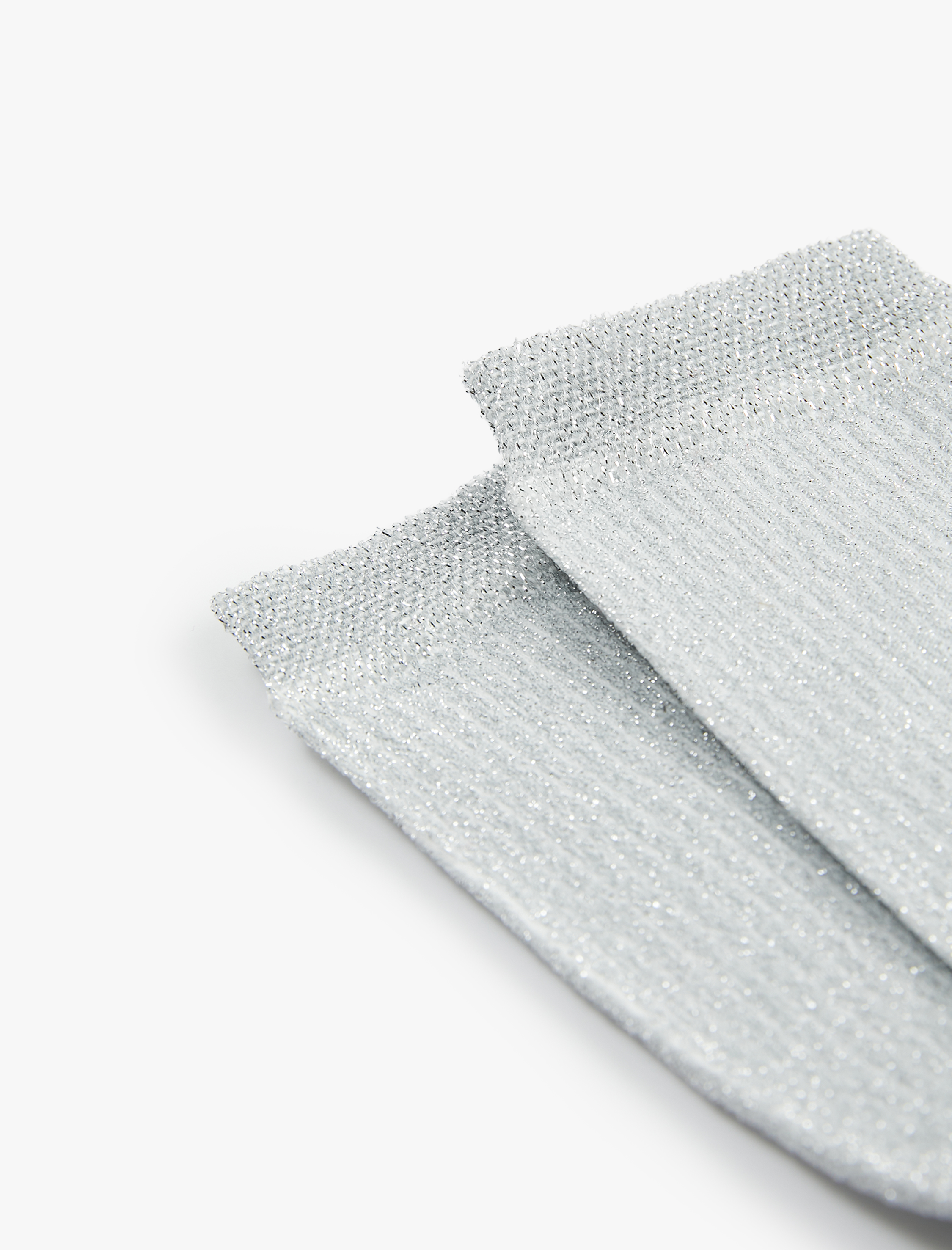  Kadın Metalik Detaylı Soket Çorap