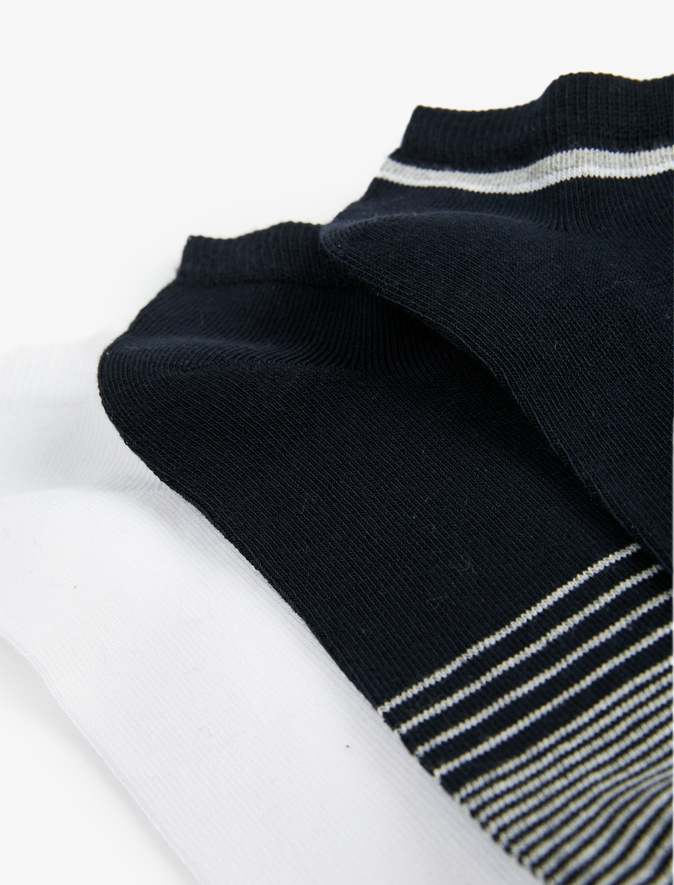  Erkek Desenli Pamuklu 3'lü Patik Çorap Seti