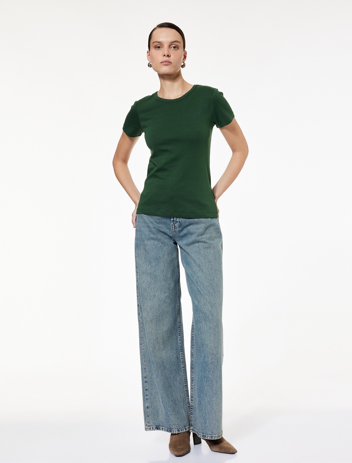  Pamuklu Kısa Kollu Bisiklet Yaka Basic Tişört