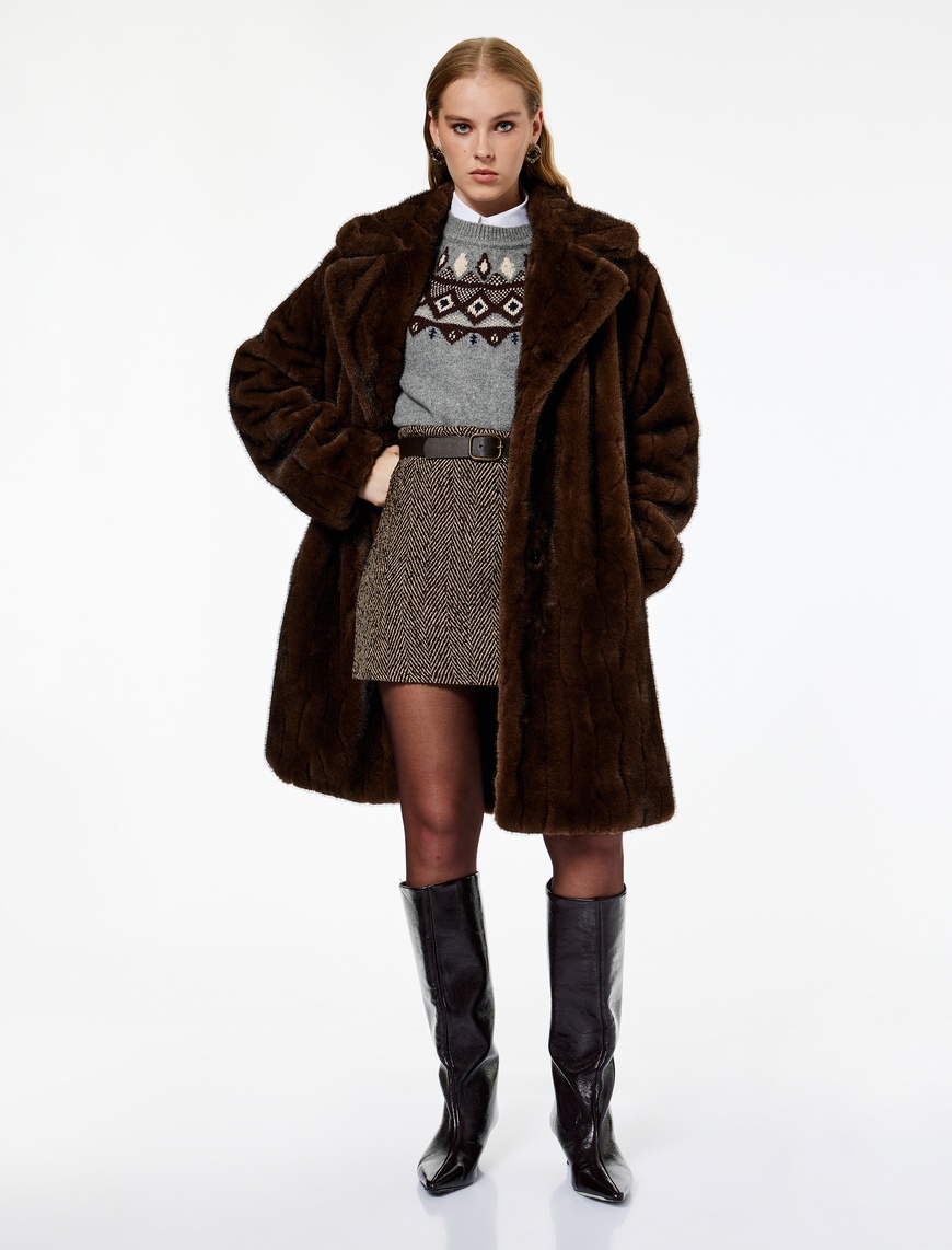   Koton X Melis Ağazat - A Kesim Slim Fit Cepli Mini Kışlık Etek