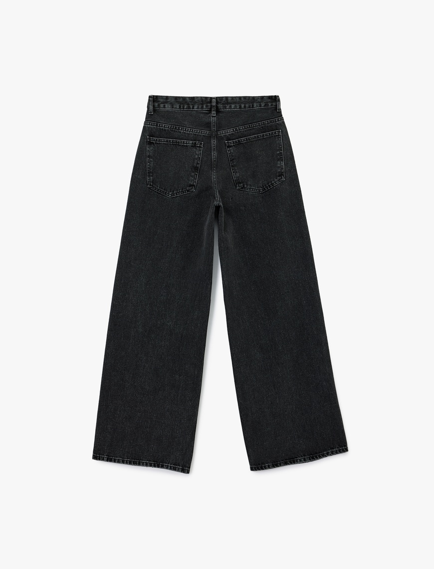   Koton X Sibil Çetinkaya - Taş Detaylı Çıtçıt Düğmeli Bol Paça Jean Pantolon - Loose Straight Fit Jean
