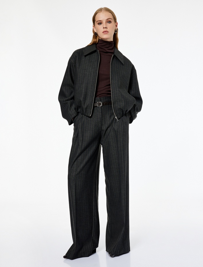  Koton X Melis Ağazat - Uzun Kollu Cepli Fermuarlı Crop Bomber Ceket