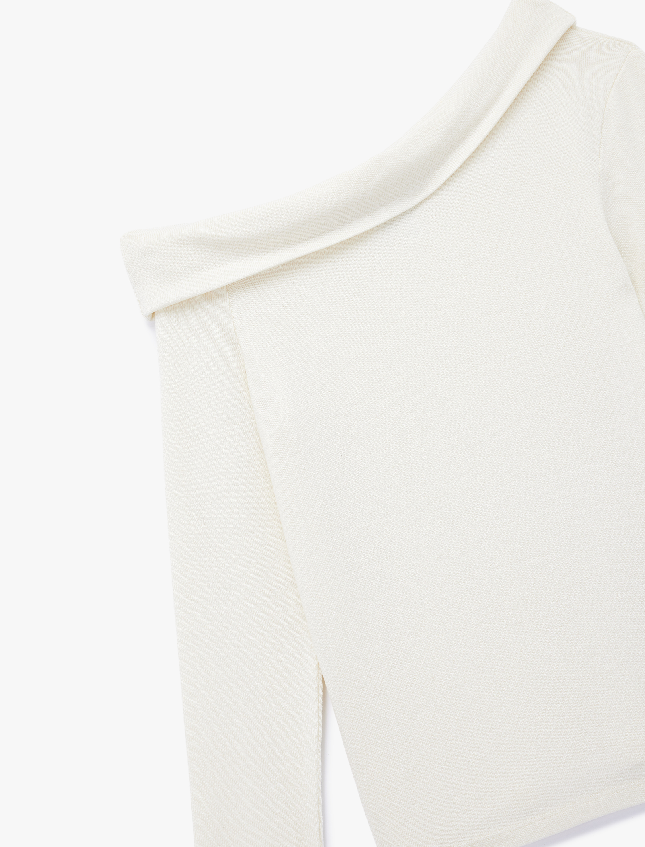   Slim Fit Uzun Kollu Omzu Açık Tişört