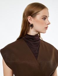 Koton X Melis Ağazat - Rahat Kalıp Kruvaze Bağlama Detaylı Yelek