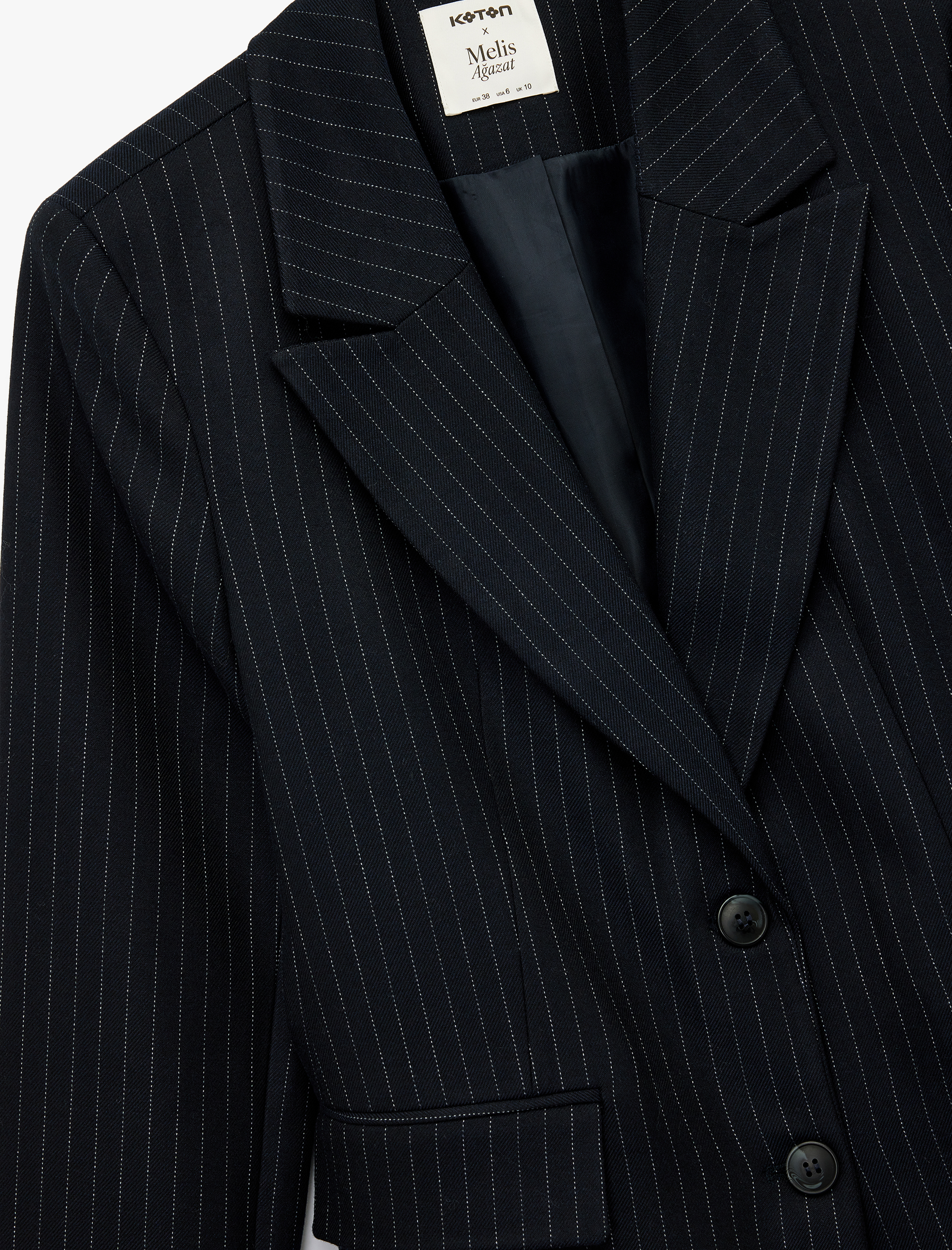   Koton X Melis Ağazat - Uzun Kollu Cepli Çizgili Oversize Blazer Ceket